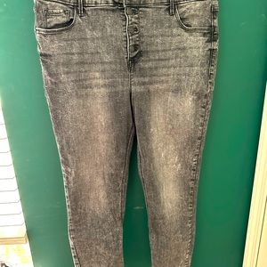 Old Navy Rockstar High Rise Skinny Jeans Size 16